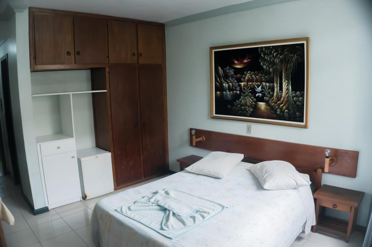 טורס Hotel Bauer מראה חיצוני תמונה